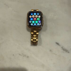 Gold Apple Watch- Series 4